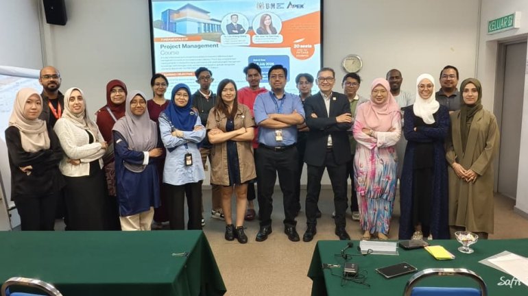 Bahagian Penyelidikan, Inovasi Dan Jaringan PKTAAB Kolaborsi Bersama PM Cop (Project Management Circle Of Professionals) Anjurkan Kursus Asas Pengurusan Projek Kepada Pelajar Pasca Ijazah PKTAAB