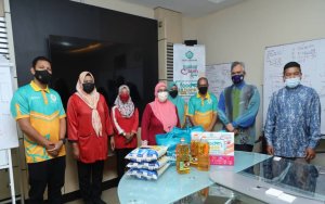 Sumbangan Bakul Makanan Oleh Yayasan Pembangunan Ekonomi Islam Malaysia (YaPEIM)