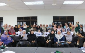 Mengubah Sisa Menjadi Nilai: PKTAAB Perkasa Komuniti Melalui Bengkel Upcycling Fabrik