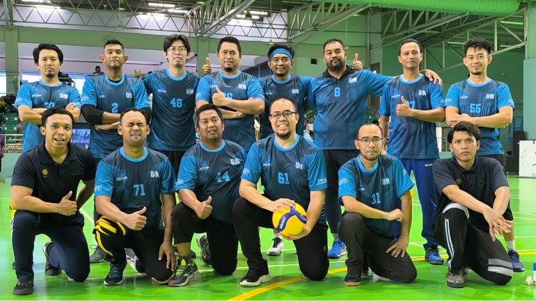 Skuad Bola Tampar Zon 10 Beraksi Garang Dalam SUKJAB 2024