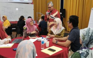 Pengarah IPPT Kendalikan Bengkel Semakan Dan Penasihatan Untuk Permohonan Kenaikan Pangkat Ke Gred Profesor Madya