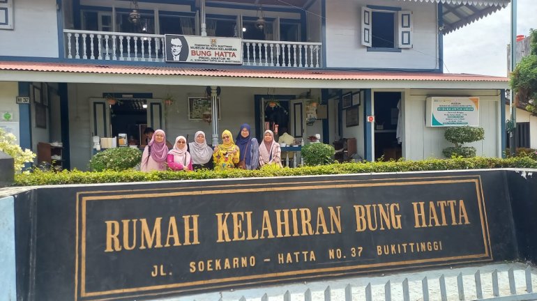 International Multidisciplinary Service Community (IMSC) Program 2025 (Bahagian 6) - Eksplorasi Sejarah Dan Warisan Budaya Ranah Minang (Tanah Minang) Bersama Asosiasi Dosen Pengabdian Kepada Masyarakat Indonesia (ADPI)