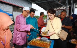 NC USM Sampaikan Sumbangan Ramadhan Kepada Staf Dan Pelajar IPPT