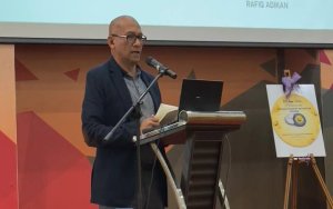 "Berat Sama Dipikul, Ringan Sama Dijinjing"