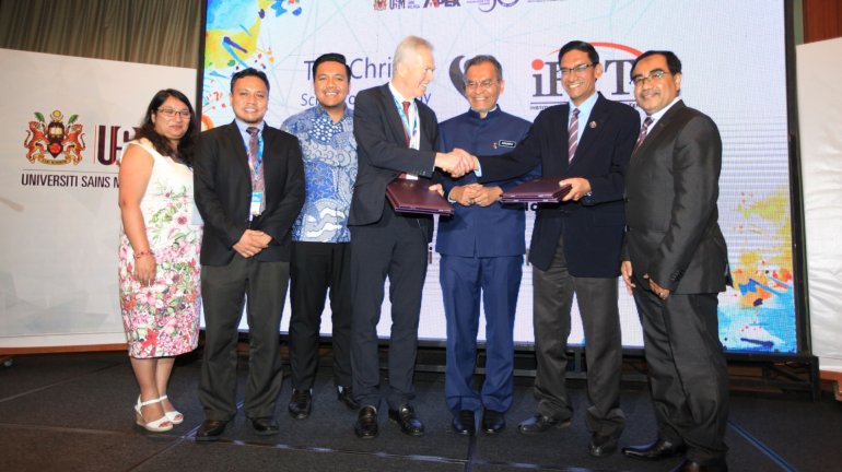 Universiti Sains Malaysia menjalinkan kolaborasi dengan pusat kanser terkemuka dunia