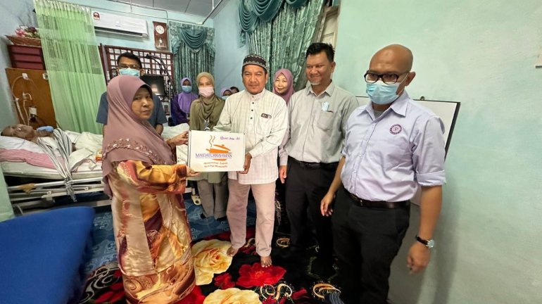 Pengarah IPPT/PPUSMB Santuni Para Pesakit Paliatif