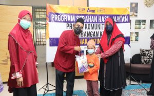Ippt Sumbang Pakaian Aidilfitri Kepada Anak Yatim Hasil Jahitan Kumpulan B40