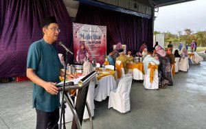 Naib Canselor USM Sampaikan Sumbangan Ramadan Kepada Warga IPPT Dan PPUSMB